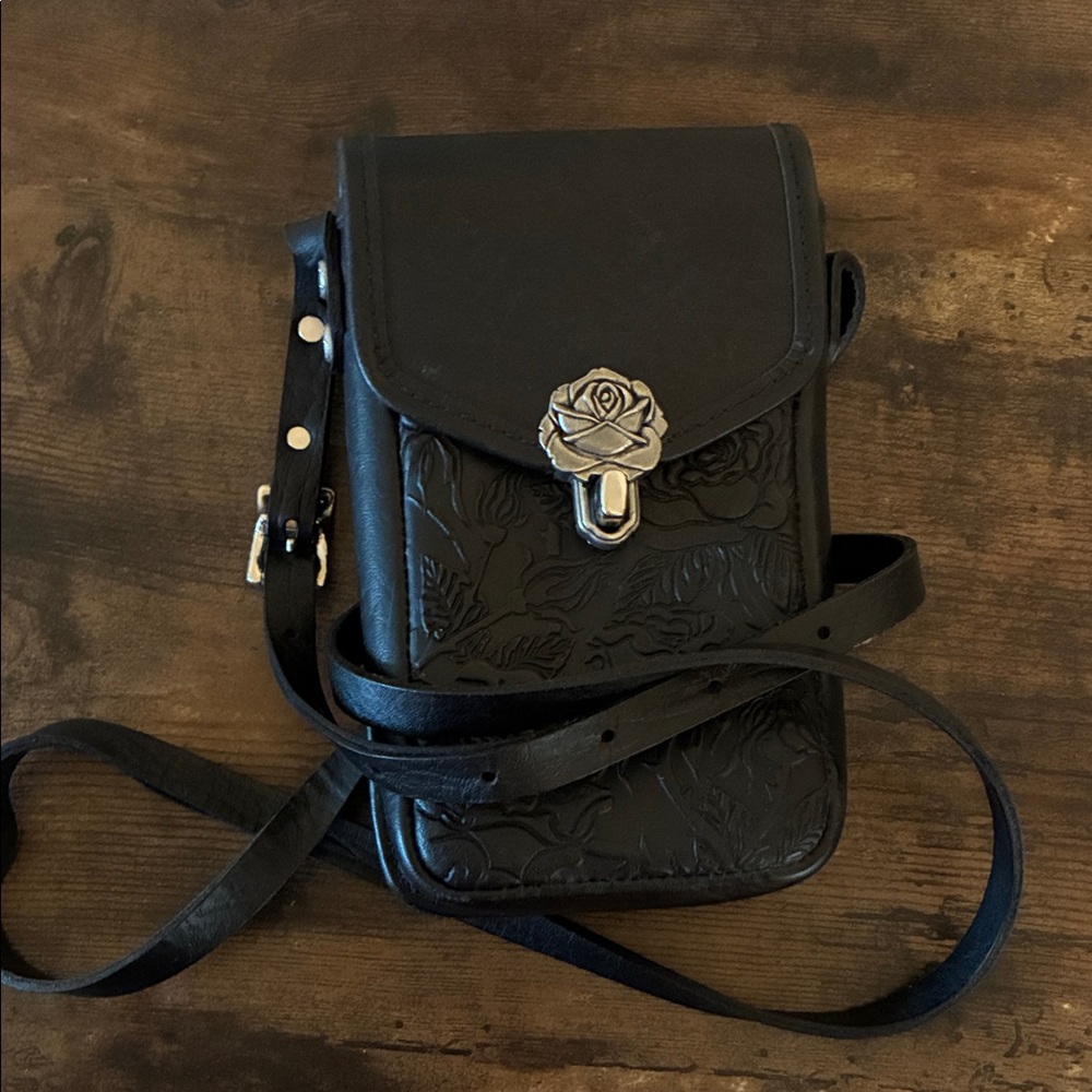 Black Leather Tooled Rose Crossbody Bag with Silver Rose Clasp